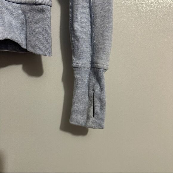 Lululemon light blue scuba jacket size 4 - Picture 7 of 8